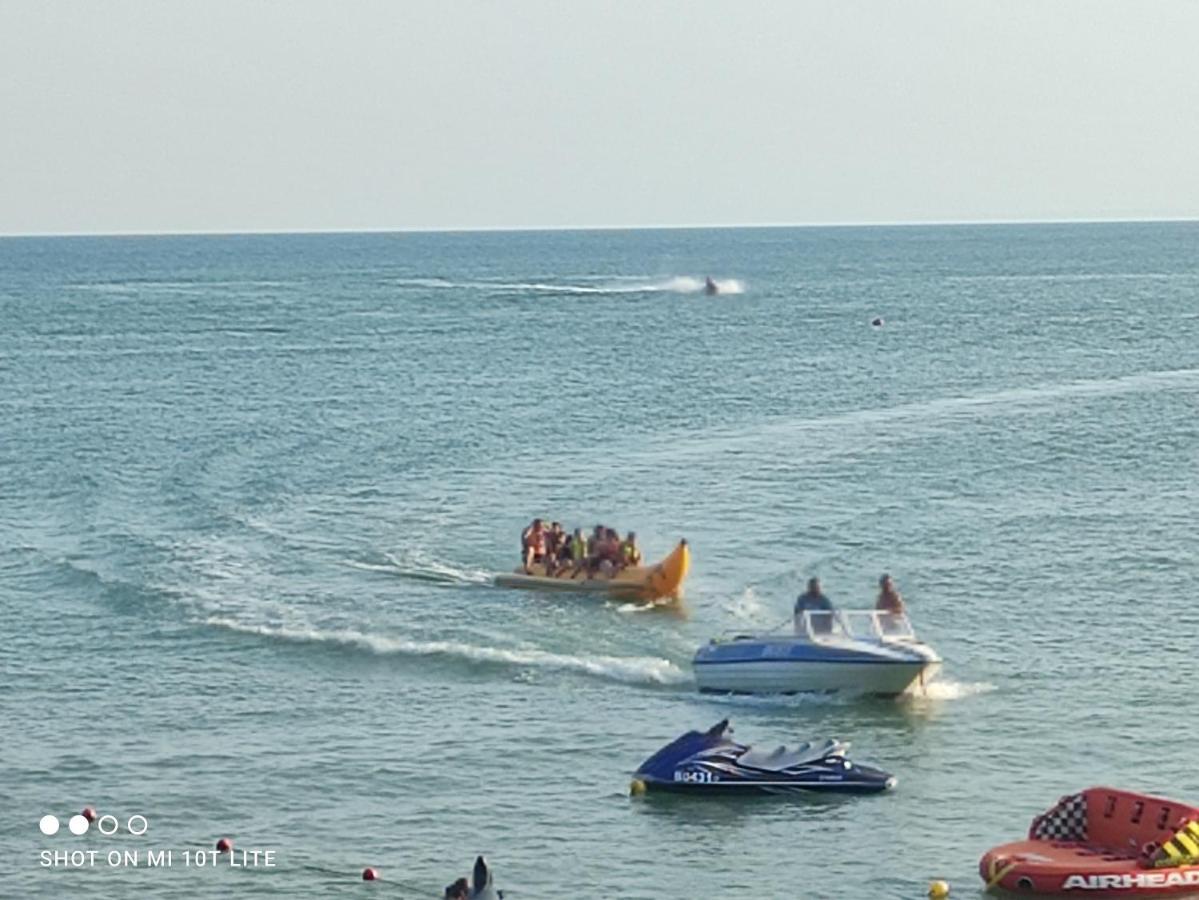 Helios Hotel Balchik Eksteriør billede