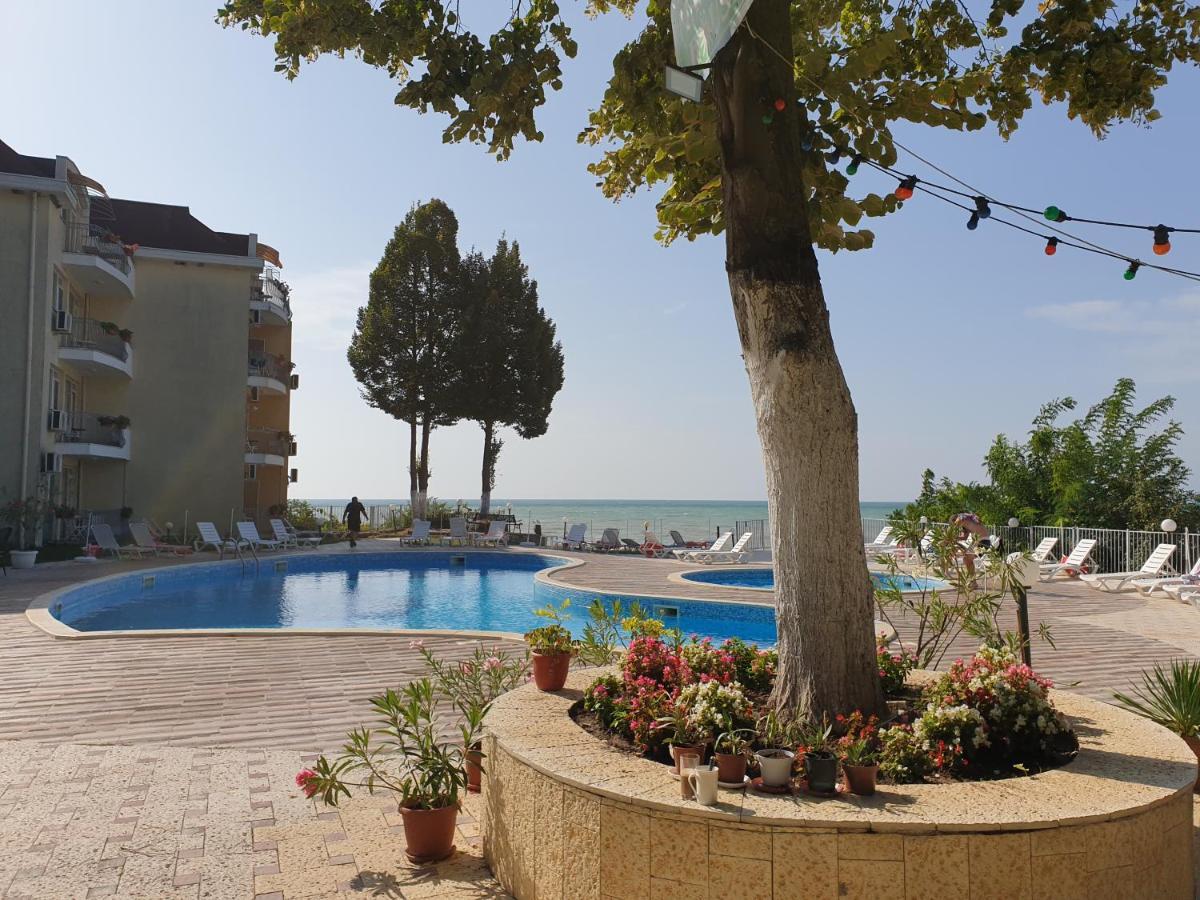 Helios Hotel Balchik Eksteriør billede