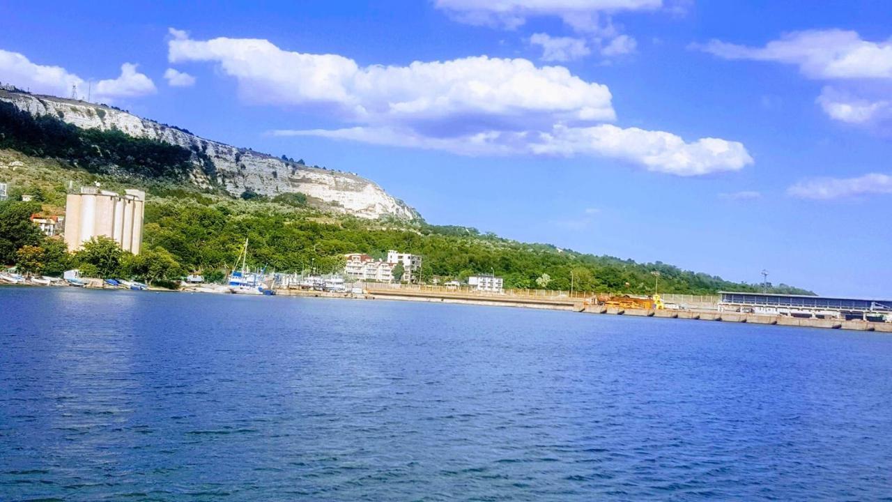 Helios Hotel Balchik Eksteriør billede
